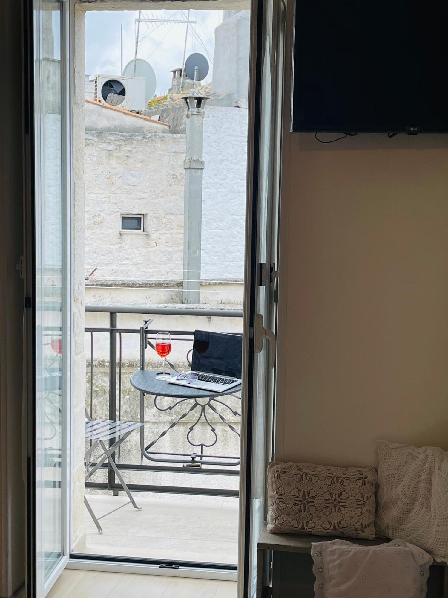 Suite Pasqa Ceglie Messapica Exteriör bild